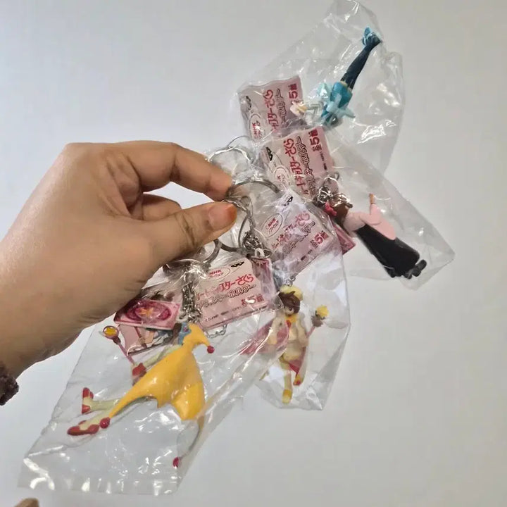 [BUNJANG] Cardcaptor Sakura Vintage Figure Keychain / 고전 카드캡터체리 피규어키링