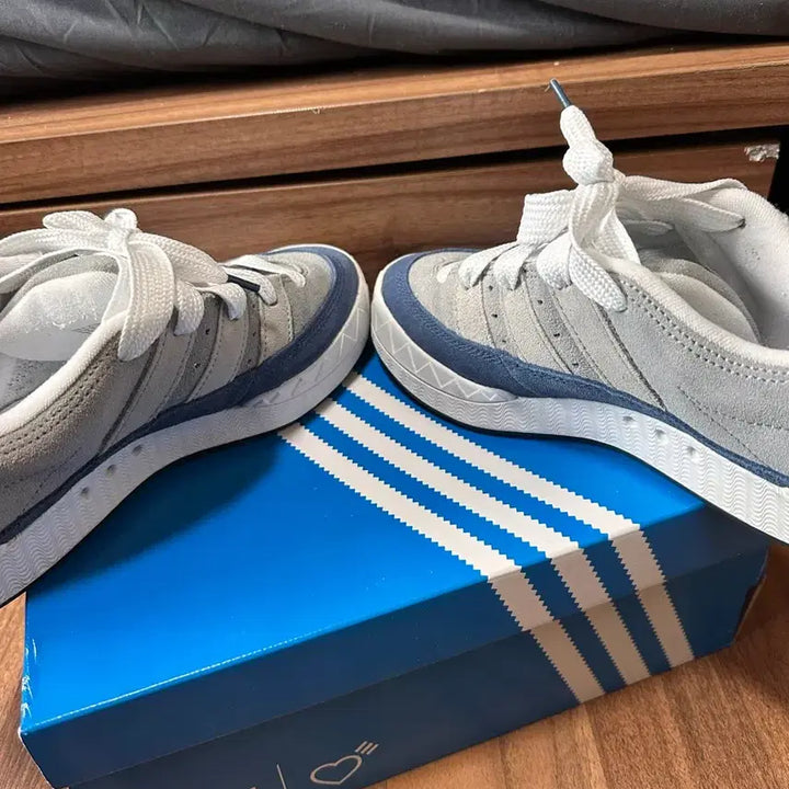 [BUNJANG] 260) 아디다스 x 휴먼 메이드 아디매틱 그레이 / 260) 아디다스 x 휴먼 메이드 아디매틱 그레이