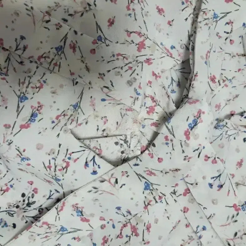 [BUNJANG] SOUP Floral Ribbon Blouse / 급처새상품!SOUP숲 러블리리본블라우스 레니본st오브제st쟈니헤잇재즈st