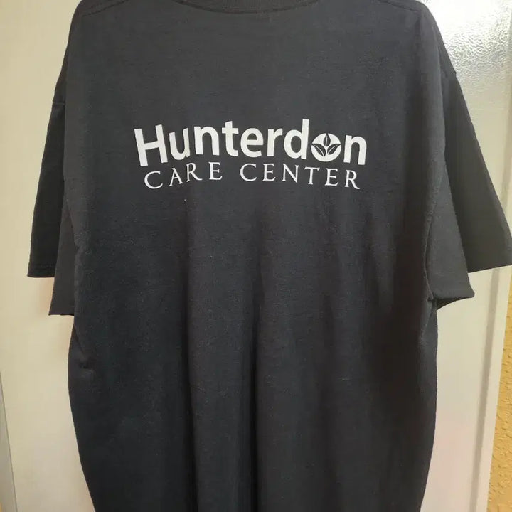 [BUNJANG] Jerzees Hunterdon Care Center Black T-shirt / 헌터돈 케어 센터  반팔 티셔츠