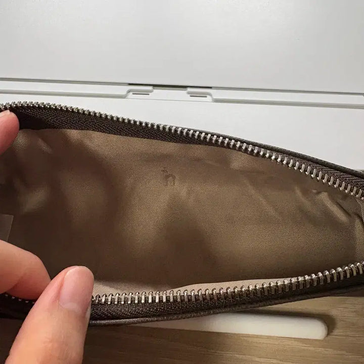 [BUNJANG] Hazzys Pencil Case Pouch / 헤지스 필통 파우치 <가격고정>