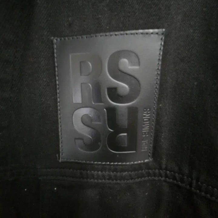 [BUNJANG] Raf Simons Altered Reality Leather Patch Denim Jacket Black L / 라프시몬스 22AW 얼터드 리얼리티 레더 패치 데님 자켓 블랙 L