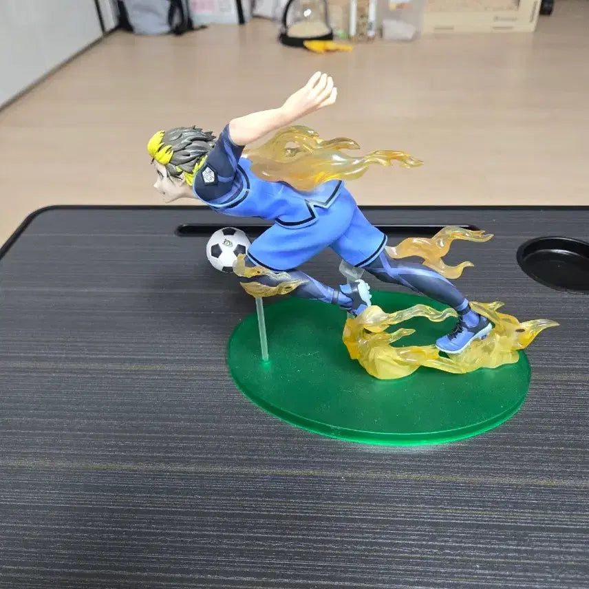 [BUNJANG] Blue Lock Bachira Figure / 블루록 바치라 피규어