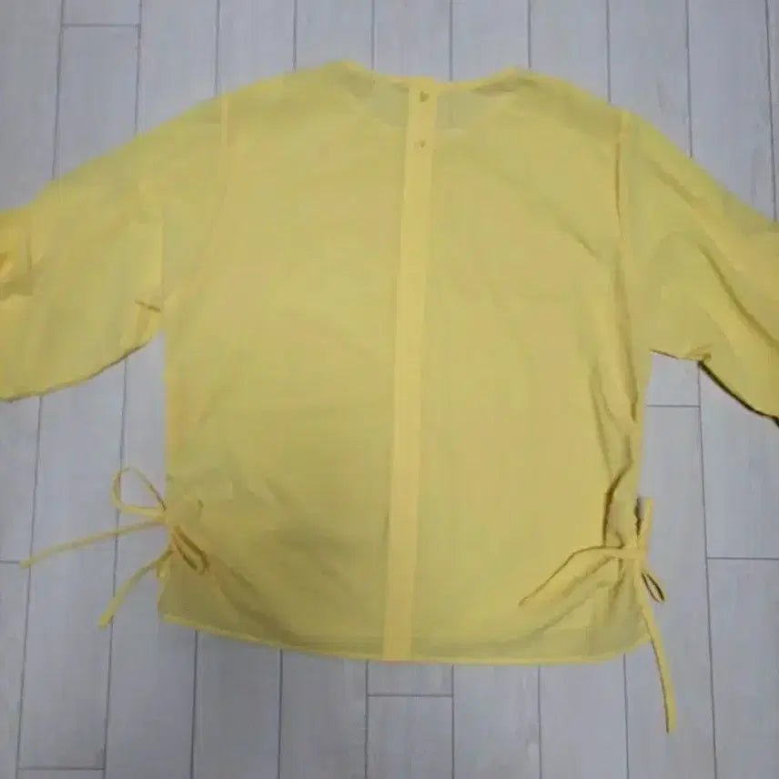 [BUNJANG] SOUP Shirring Blouse / 급처새상품!SOUP숲 러블리셔링블라우스 레니본st쟈니헤잇재즈st오브제st