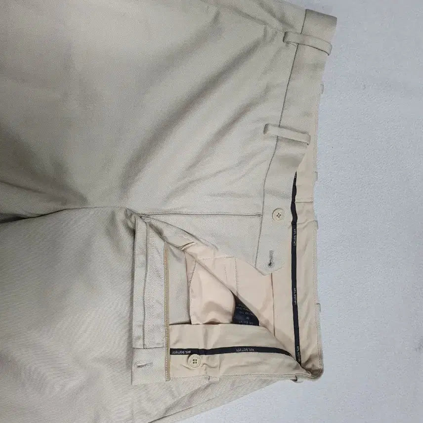 [BUNJANG] Neil Barrett Slim Low-Rise Chino Pants Beige 50 / 닐바렛 면바지 슬림 로우라이즈 치노 팬츠 베이지 50