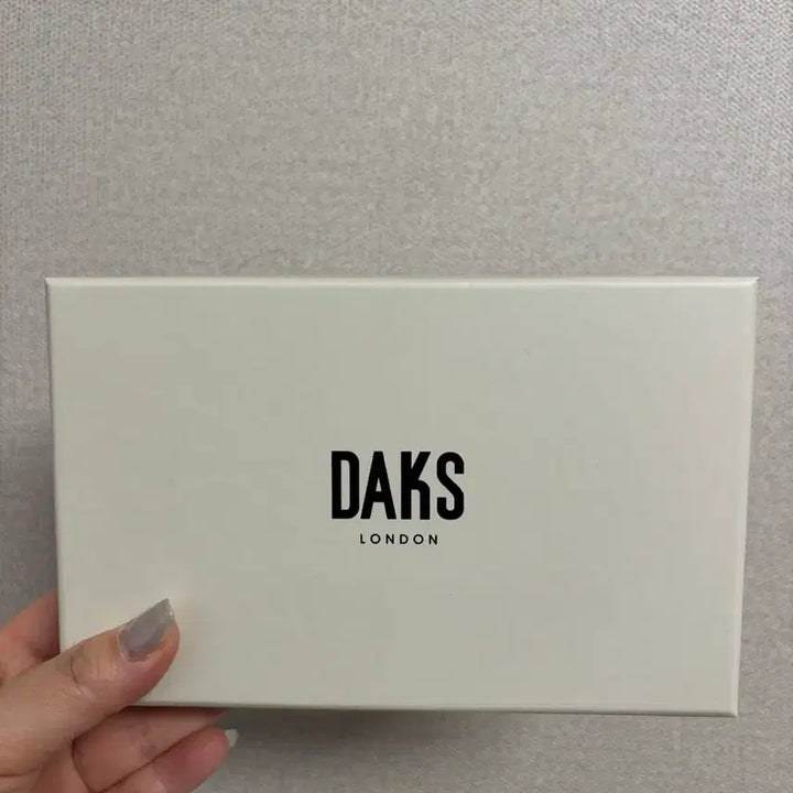 [BUNJANG] Daks Half Moon Zipper Wallet / 닥스 지퍼돌이 하프문 지갑