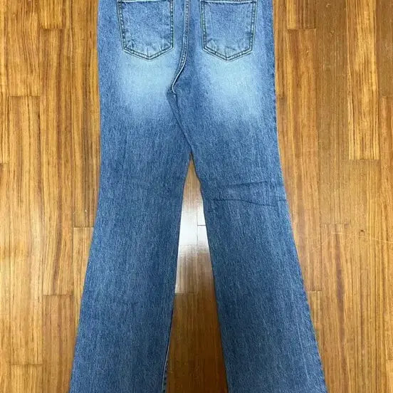 [BUNJANG] Vintage Washed Denim Bootcut Jeans Blue M / [미착용] 빈티지 워싱 데님 부츠컷 청바지 블루 M