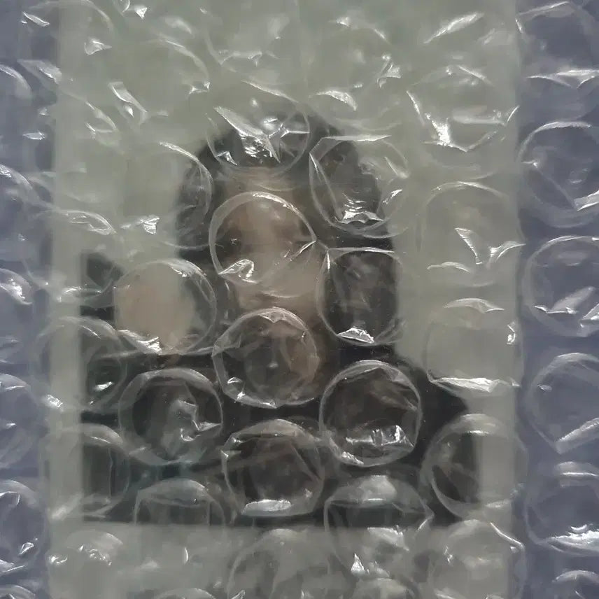 [BUNJANG] NiziU Mayuka Signed Polaroid / 메이딘 나고미 싸인폴라