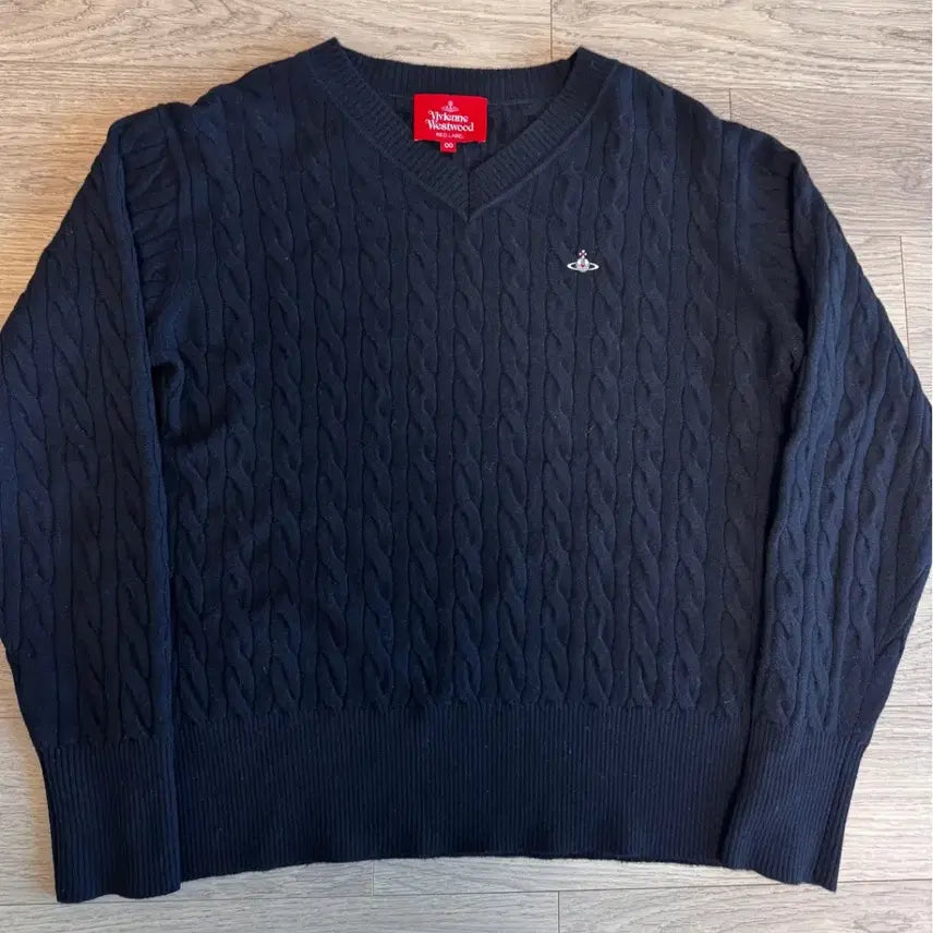 [BUNJANG] Vivienne Westwood V-Neck Knit Sweater (Black/S) / 비비안웨스트우드 브이넥 니트 (블랙/S)