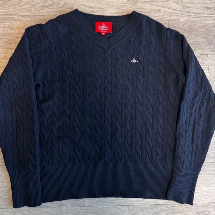 [BUNJANG] Vivienne Westwood V-Neck Knit Sweater (Black/S) / 비비안웨스트우드 브이넥 니트 (블랙/S)