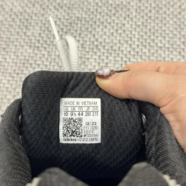 [BUNJANG] Adidas Response CL Sneakers / [신발280] 아디다스 Response CL 운동화 러닝화 스니커즈