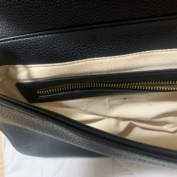 [SOLD OUT] 무르 숄더백