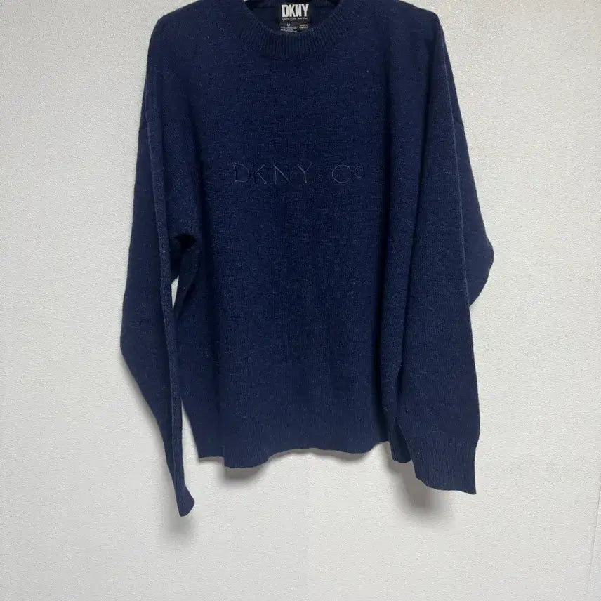[BUNJANG] DKNY Navy Knit Sweater / DKNY 네이비 니트 스웨터