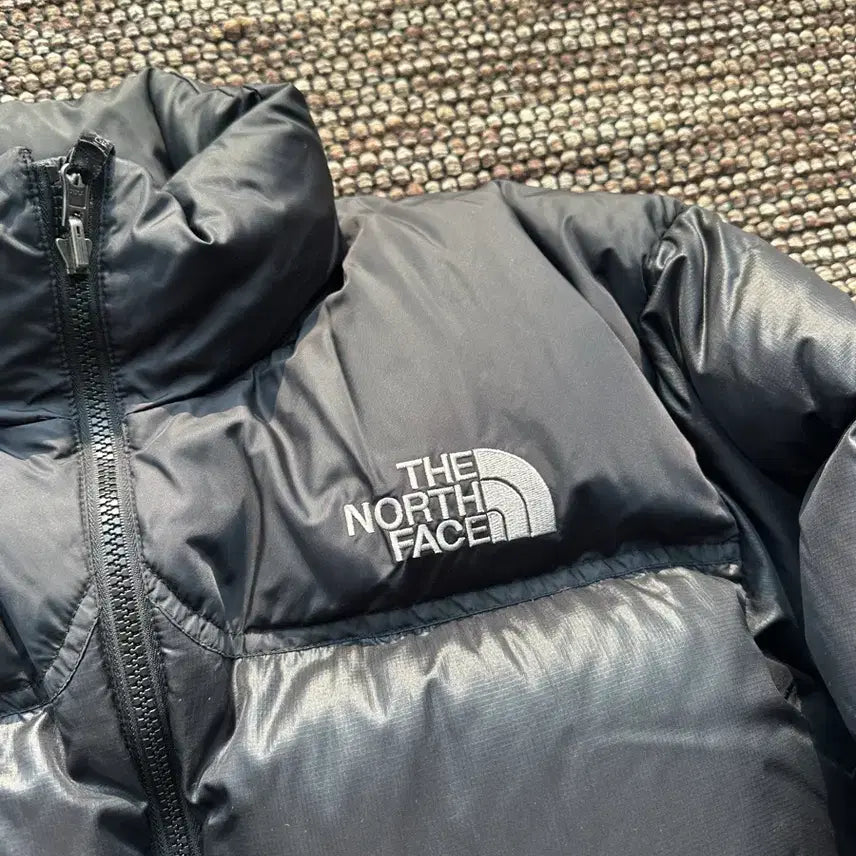 [BUNJANG] The North Face Nuptse 700 Jacket / 노스페이스 눕시 700 검검