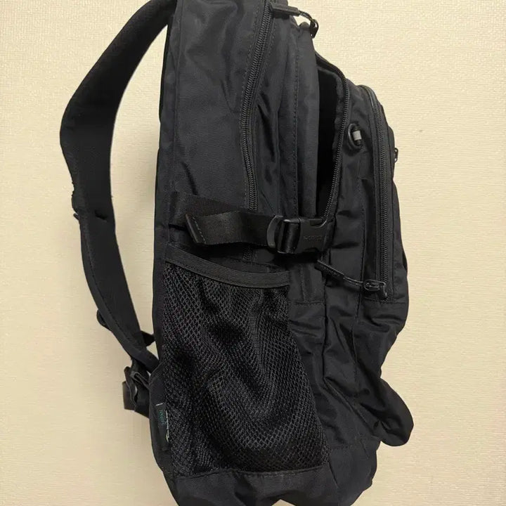 [BUNJANG] Discovery Like Air Backpack / 디스커버리 라이크 에어 백팩