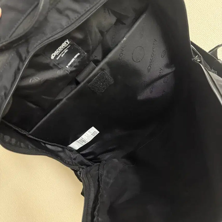 [BUNJANG] Discovery Like Air Backpack / 디스커버리 라이크 에어 백팩