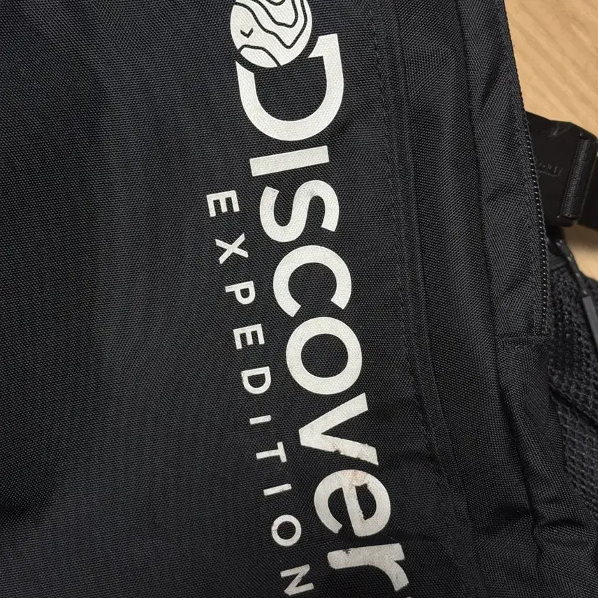 [BUNJANG] Discovery Like Air Backpack / 디스커버리 라이크 에어 백팩