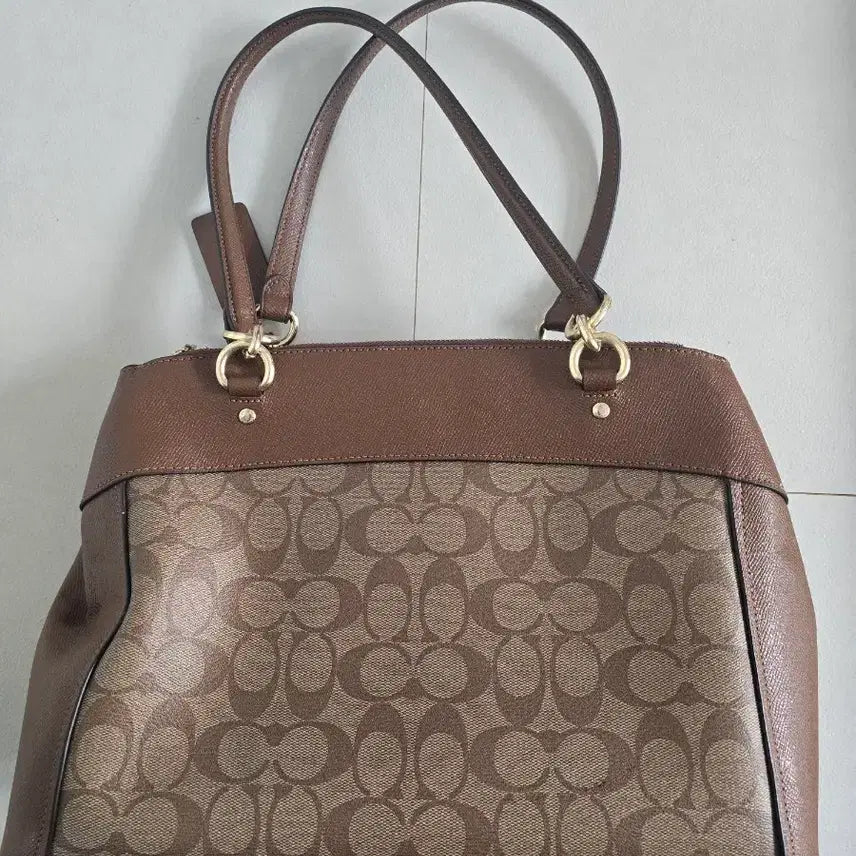 [BUNJANG] 코치 시그니처 브라운 숄더백 / 코치 시그니처 브라운 숄더백