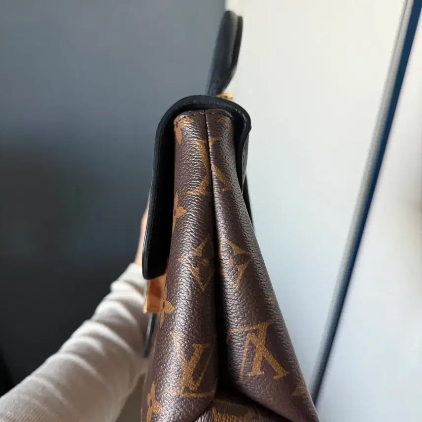 [BUNJANG] Louis Vuitton Locky BB Handbag / 루이비통 록키BB(정품)