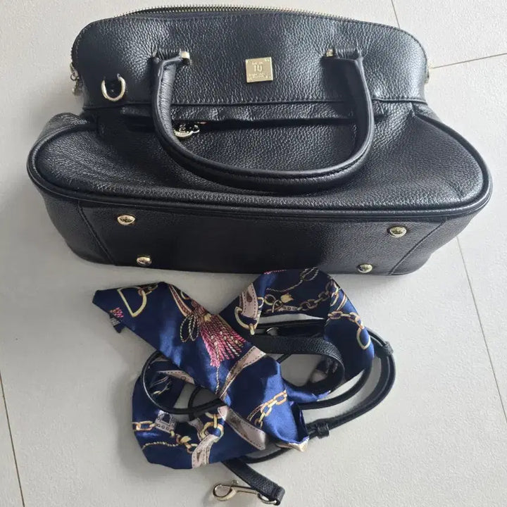 [BUNJANG] Sisley Black Leather Tote Bag / 시슬리 블랙 가죽 토트백