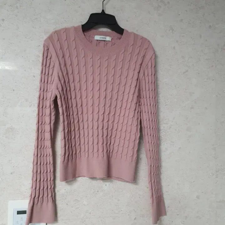 [BUNJANG] Mainstay Cable Knit Sweater / 메인스테이 케이블니트 여성
