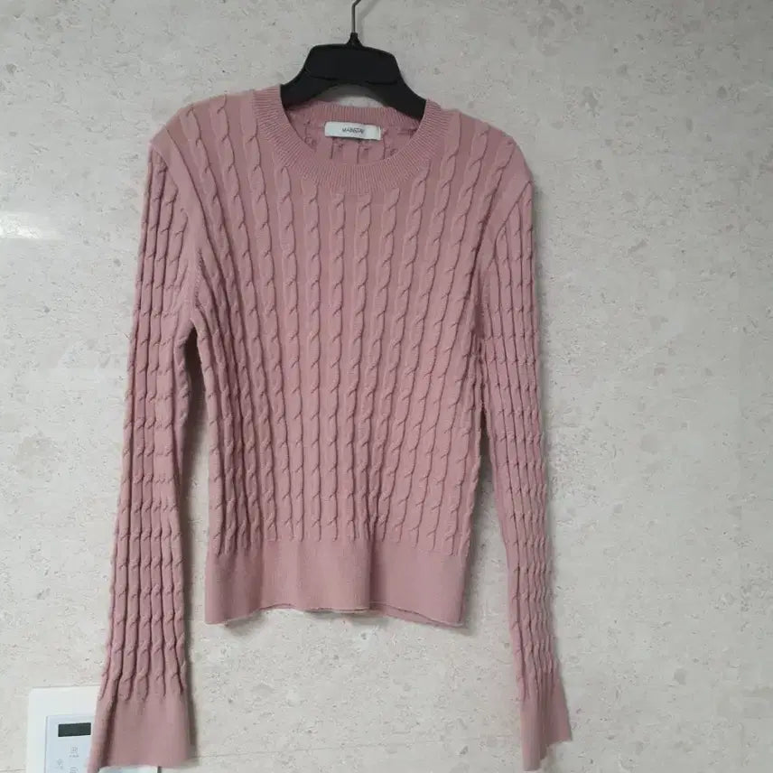 [BUNJANG] Mainstay Cable Knit Sweater / 메인스테이 케이블니트 여성