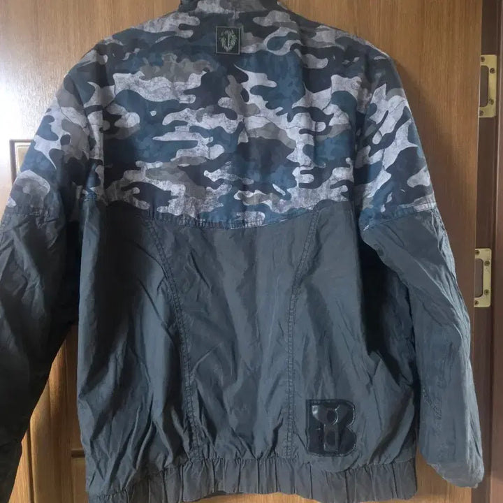 [BUNJANG] Black Yak Men's Reversible Padded Jumper (110) / 블랙야크 남성 블랙 양면 패딩 점퍼 (110)