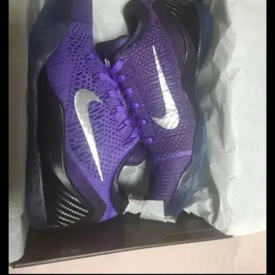 [BUNJANG] Nike Kobe 9 Elite Low Protro Hyper Grape and Cave Purple Sneakers / 나이키 코비 9 엘리트 로우 프로트 하이퍼 그레이프 앤 케이브 퍼플
