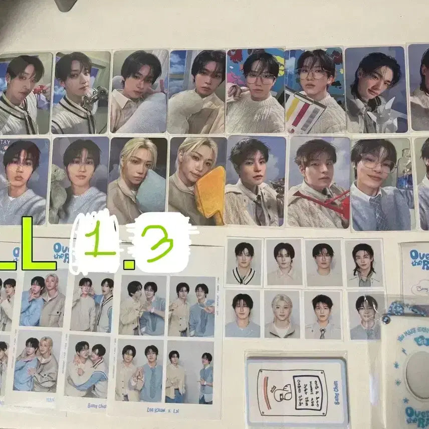 [BUNJANG] Stray Kids Photocard, Photocard Holder, Postcard Bundle Set / 스트레이키즈 포카 포카홀더 엽서