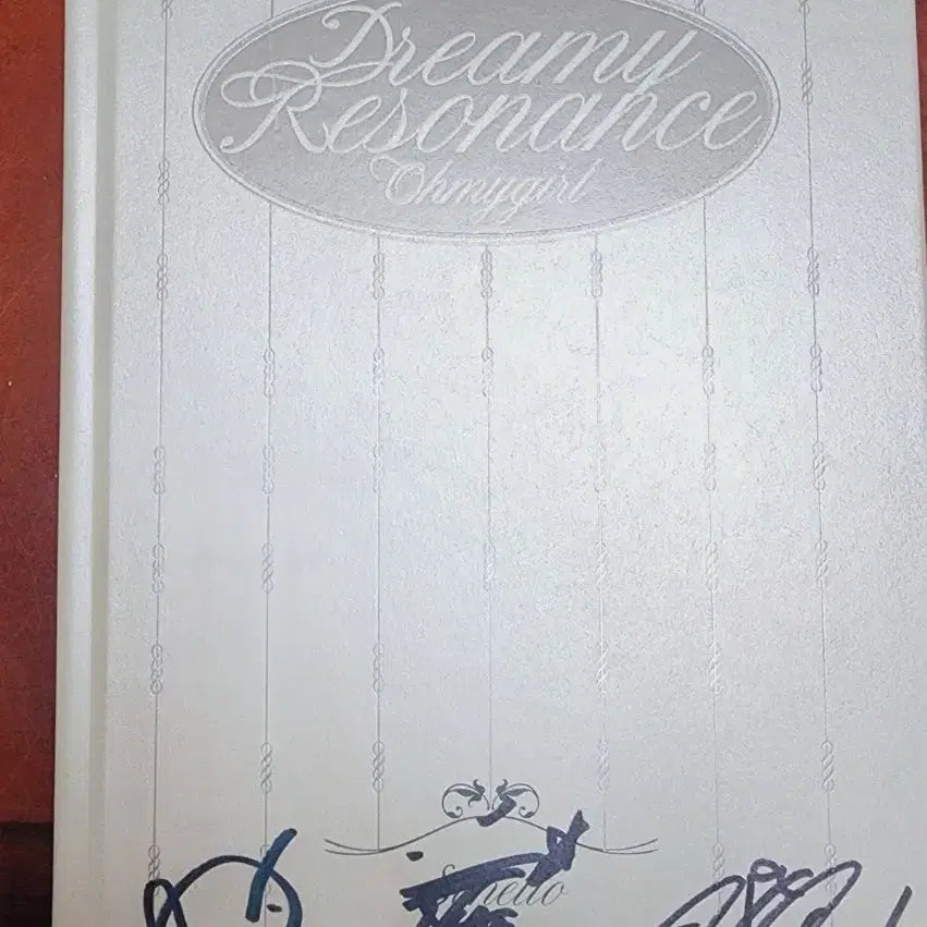 [BUNJANG] Oh My Girl Dreamy Resonance Signed Album / 오마이걸 Dreamy Resonance 효정 승희 미미 싸인앨범