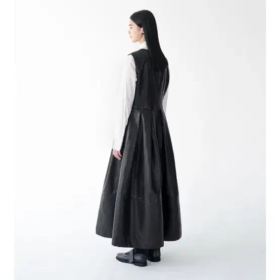 [BUNJANG] Eunoia Leather Line Dress / 유노이아 레더 라인 드레스