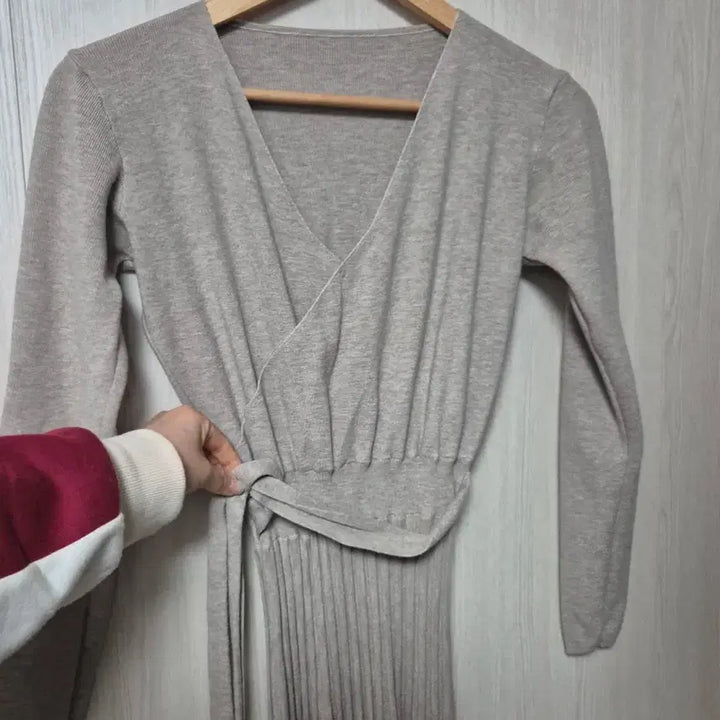 [BUNJANG] Knit Pleated Long Dress / 니트 플리츠 롱 원피스