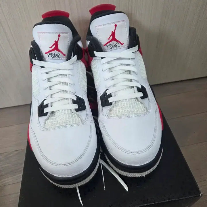 [BUNJANG] Air Jordan 4 Red Cement (GS) 245 Sneakers / 에어조던4 레드시멘트(GS) 245