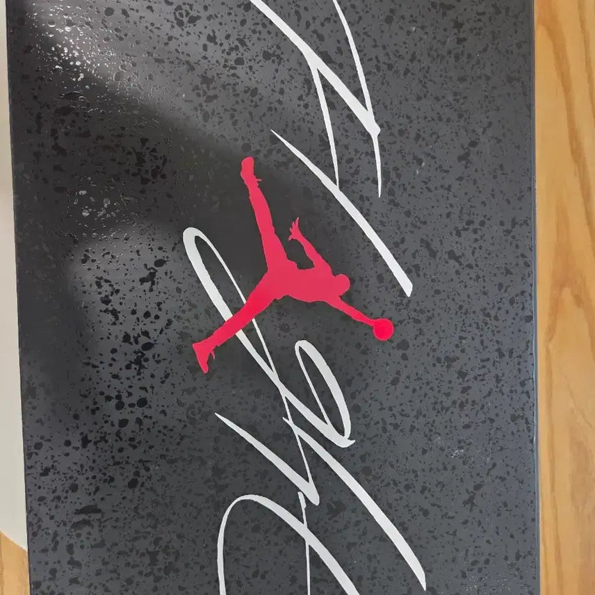 [BUNJANG] Air Jordan 4 Red Cement (GS) 245 Sneakers / 에어조던4 레드시멘트(GS) 245