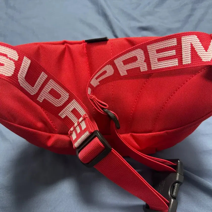 [BUNJANG] Supreme Waist Bag 18SS / 슈프림 가방 웨이스트백 힙색 18ss
