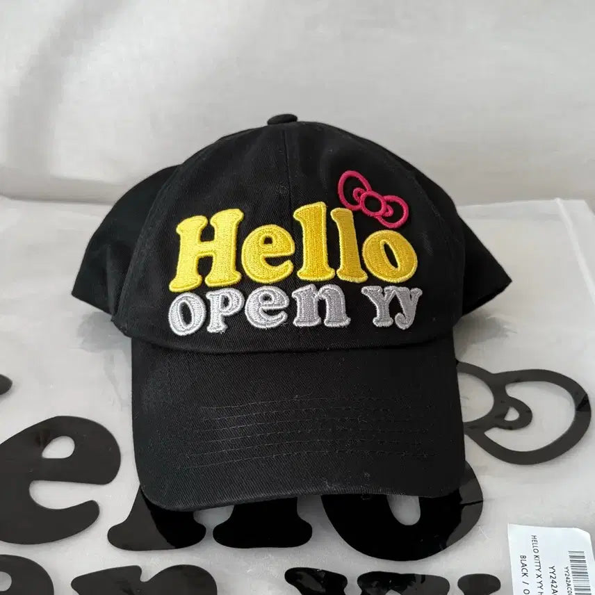 [BUNJANG] Open YY Hello Kitty Hat / 잠깐 시착만!!!! 헬로키티 오픈와이와이 open YY 모자