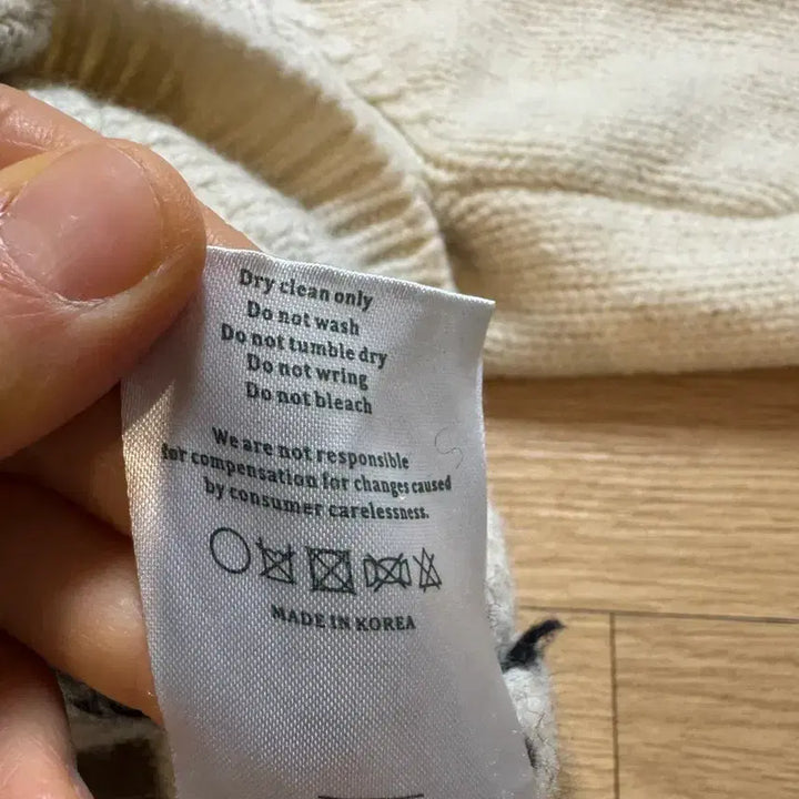 [BUNJANG] The Barnet Zip-up Cardigan / The barnet 더바넷 집업 가디건