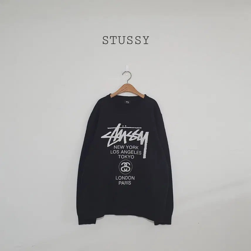 [BUNJANG] Stussy World Tour Black Sweatshirt / No.26022202 스투시 월드투어 블랙 맨투맨 티셔츠