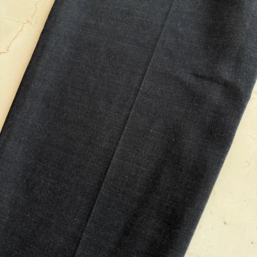 [BUNJANG] Acne Studios Wool Tapered Slacks Charcoal 32 / 아크네 스튜디오 Acne Studios 울 테이퍼드 슬랙스 챠콜 32