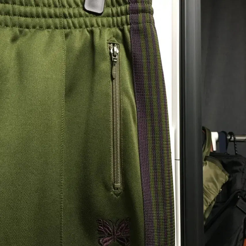 [BUNJANG] Needles Straight Track Pants Olive S / 니들스 스트레이트 트랙팬츠 올리브 s