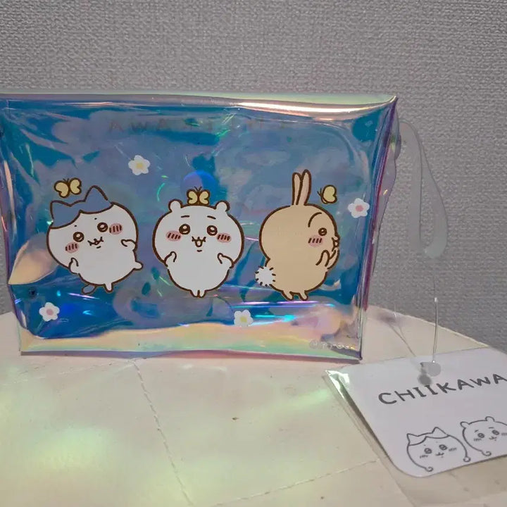 [BUNJANG] Chiikawa Transparent Hologram Pouch / 치이카와 파우치 투명 홀로그램