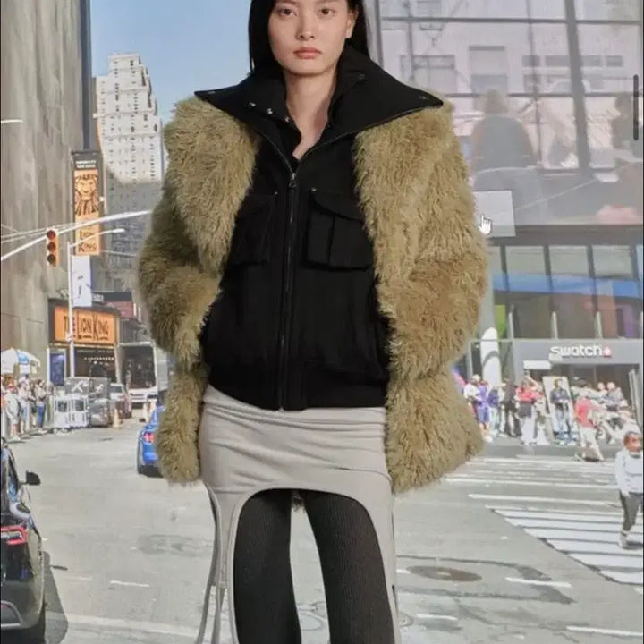 [BUNJANG] Seric Beige Faux Fur Jacket / 세릭 퍼자켓 베이지 판매해요