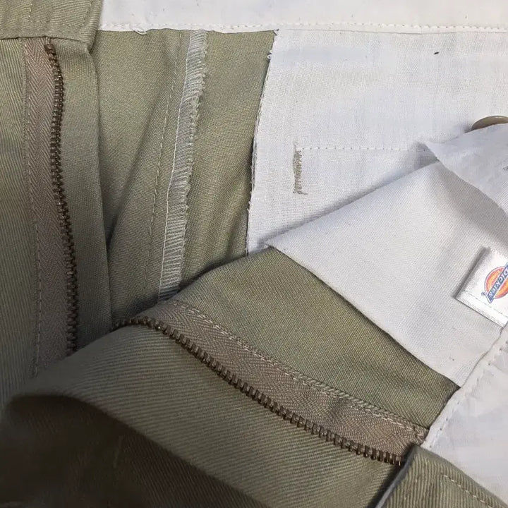 [BUNJANG] Dickies 874 Khaki Pants 30/32 / 디키즈874 카키 30/32 사이즈