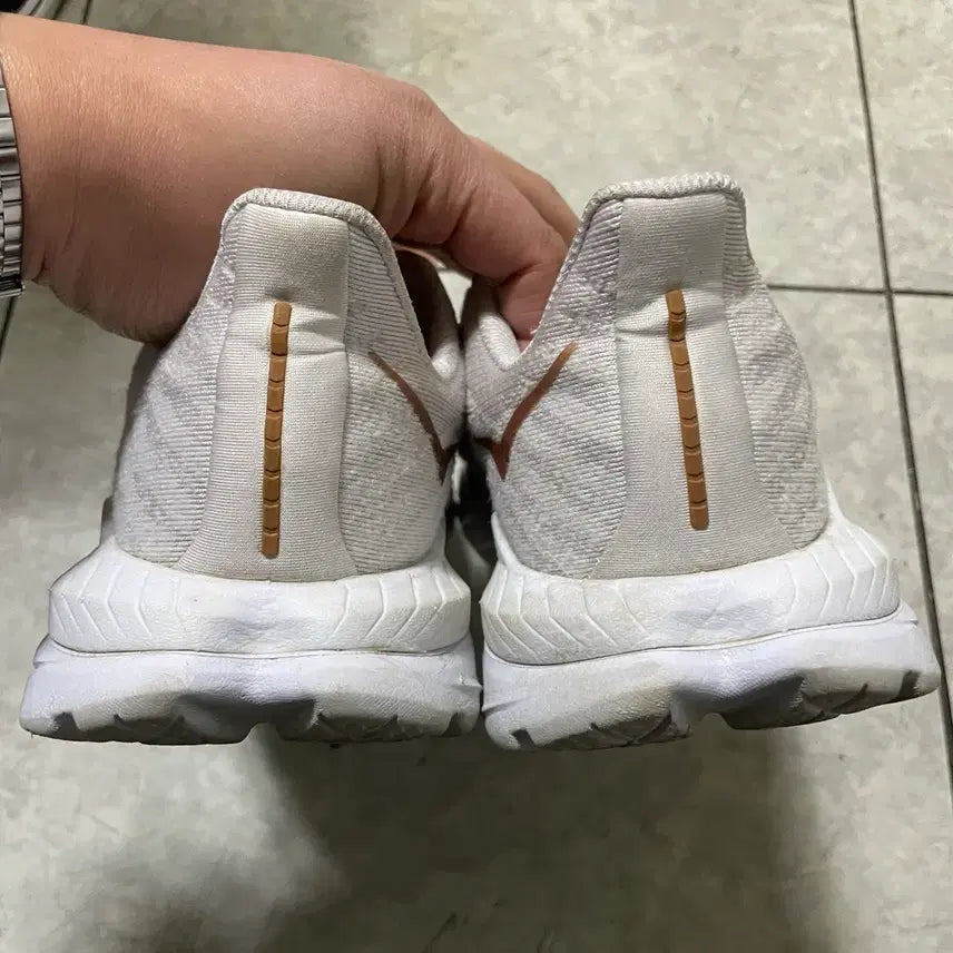 [BUNJANG] Hoka One One Mach 5 Men&