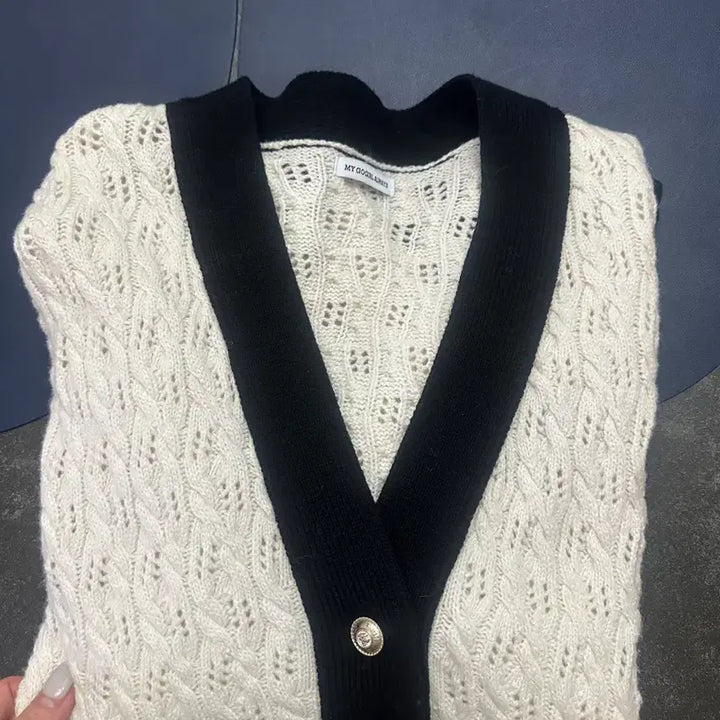 [BUNJANG] Gogirl Cardigan / 고걸 가디건