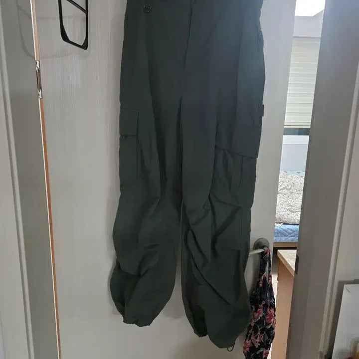[BUNJANG] Code:graphy Khaki Cargo Jogger Pants / 코데그라피 카키색 여성 카고 조거 팬츠 M사이즈