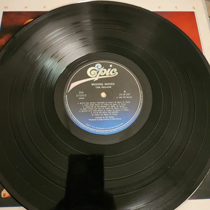 [BUNJANG] The Nolans Making Waves LP / The Nolans 놀란스 Making Waves LP