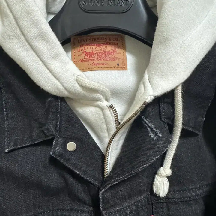 [BUNJANG] Supreme Levi&