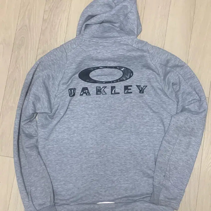 [BUNJANG] Oakley Hoodie / 오클리 후드집업