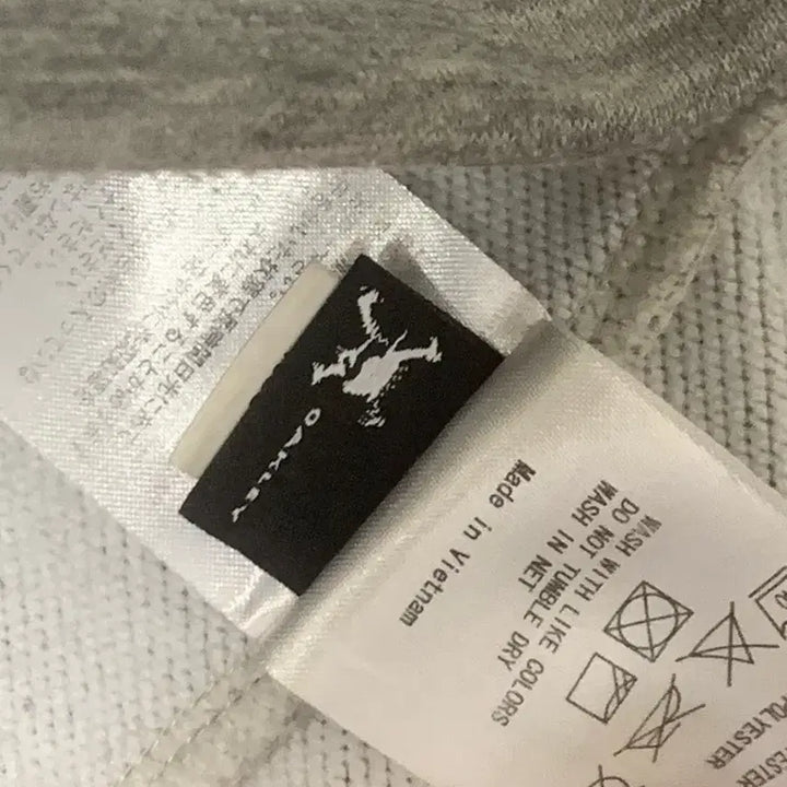 [BUNJANG] Oakley Hoodie / 오클리 후드집업